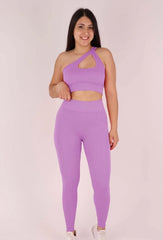 Conjunto peto cruzado y calza SculptFit.